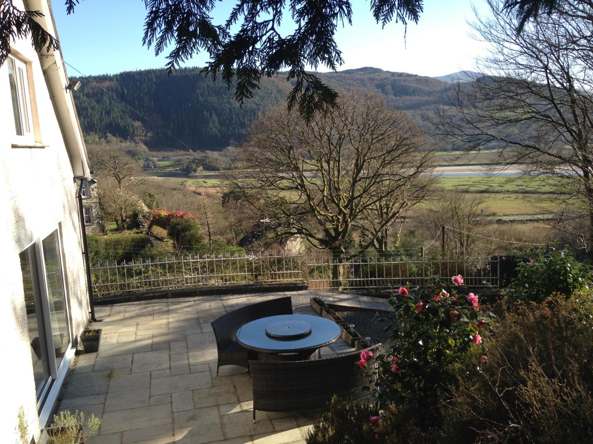 Snowdonia Mawddach Escape Villa Dolgellau Exterior photo